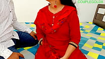 sex xvideo queen komal rani хочет член и морковь вместе porn