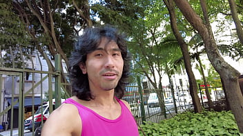 sex パウズダとラブダの服装倒錯者のお尻を壊します safadinhadoforró porn