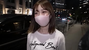 sex 巨乳美容部員 porn