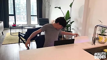 sex ミロマデラ彼の新しい義理の兄弟エドワードテラントを怒らせたいので彼は彼と仲直りすることができます現実の男 porn