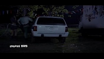 sex горячая крошка трахает полицейского в машине в глухом месте porn