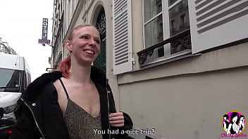 sex стройная рыжая шлюшка очень любит анальный секс porn