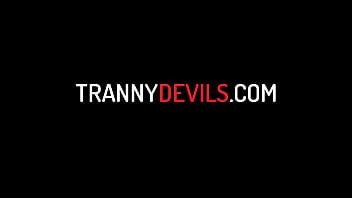 sex горячие трансдевушки хлоя кей и джейд венера делят горячую милфутранс кейси целует член porn