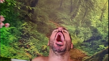 sex 建物の新しいドアマンが郵便物を取りに来てそれを取り上げた porn