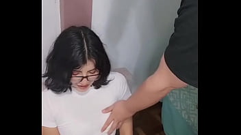 sex школьница прогуляла урок чтобы пойти трахнуть своего учителя ради лучших оценок porn