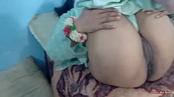 sex индийскую молодую женщину в хиджабе жестко трахнули porn