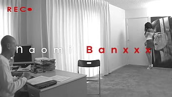 sex чернокожая милфа получает анал в офисе porn
