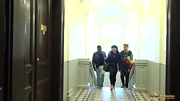 sex горячая милфа и ее муж кончают снежком после того как ей кончили на лицо из bbc porn