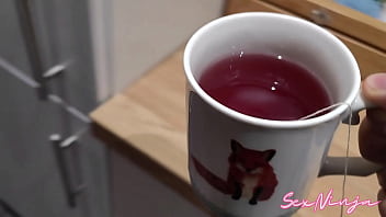 sex 彼女は私が彼女の飲み物に媚薬を入れたことさえ疑っていない porn