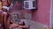 sex step momは2つのstep息子に彼女の友人を性交させましたafreican threesome porn
