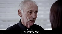 sex usingteen бесплатное использование милфылатины с большими сиськами для мальчиковсирот во время рождества victoria porn