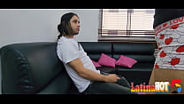 sex latina hot5 горячая милфашлюшка хочет член невинного пасынка ее муж на работе и он заботится о своем пасынке пока porn
