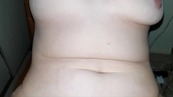 sex 私は赤毛のマンコをとても美味しそうに食べてそれから口の中にたくさん来るまで彼女のマンコをしゃぶりました彼女が欲望でうめき声を上げている様子を見てください porn
