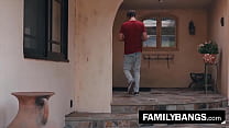 sex familybangscom пасынок пробирается в комнату мачехи чтобы потрахаться с ней лукас фрост рейган фокс porn