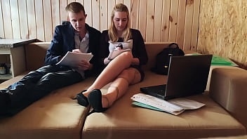 sex помог с уроками и трахнул студентку в тугую киску porn