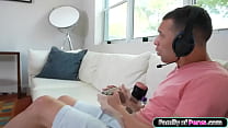 sex 私の義理の甥たちは本物のマンコを感じるようになります porn