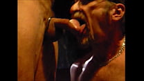 sex старый друг трахает мое лицо porn