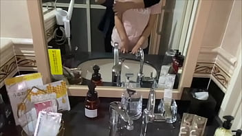 sex 彼氏の親友と浮気sxでイキ狂う変態彼女 porn