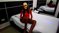 sex мой парень не пришел в отель и теперь я должна играть одна с своим большим дилдо после этого мой лучший друг из porn