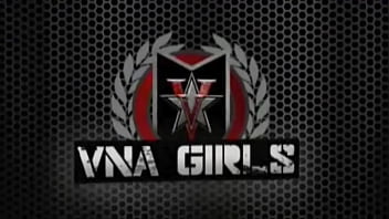 sex фигуристая красотка сара джей трахает хейзел грейс и ее парня porn