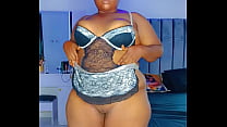 sex подпрыгивает задница и раздвигается бритая киска полное видео на red mara exotic porn