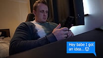 sex мачеха сосет член пасынка с завязанными глазами и глотает его сперму когда он думал что это его подружка porn