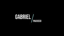 sex твинка трахает черный член высотой 23 см завершено на красном porn