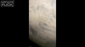 sex おお深夜のホットな接続大学セックス porn