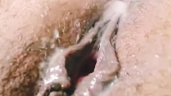 sex обильная сперма на моей киске во время горячего утреннего секса porn
