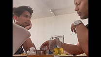 sex трейлер мы пошли в отель чтобы дать тебе твердый член как десерт в попку моего любопытного натурального друга porn