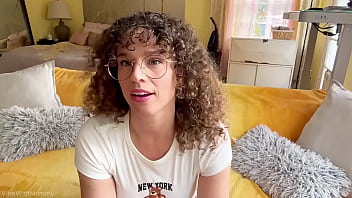 sex мачеха трахает пасынка и его лучшего друга porn
