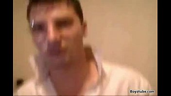 sex большой человек в лифте и туалете porn