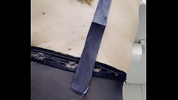 sex 私はこれらの成熟したお尻を性交したいという衝動に耐えることができませんでした彼は他の人と性交していると私に言いました porn