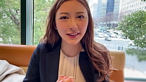 sex 영어 더빙 8등신 완벽한 비율의 신입 미인 회사원과 그녀의 부서장은 음란한 사내 연애 섹스 슈트 속에서도 검은 팬티 스타킹을 입은 큰 가슴과 아름다운 각선미가 보입니다 porn