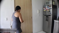 sex похотливая мачеха не может устоять и признается пасынку что он ей нравится и в итоге утешает его вкусным трахом porn
