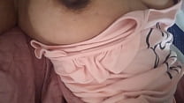 sex молодая школьница просыпается с влажными сновидениями и просыпается возбужденной со своей влажной киской porn