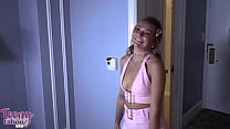 sex развратная миа кей не сомневалась в том что трахнет отчима сета во время отпуска porn
