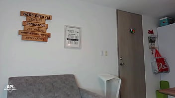 sex я сосу член домработника и позволяю ему трахать мою киску пока он не кончит porn