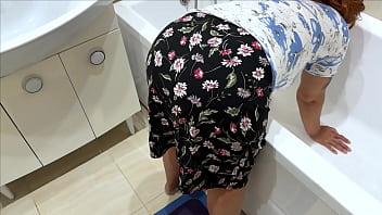 sex зрелая домохозяйка не ожидала что в ее анале окажется член и будет трахать ее большую задницу porn