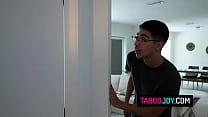 sex горячая мачеха армани блэк позволила пасынку трахнуть ее после того как он застал ее за мастурбацией porn