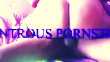sex горячая мачеха учит падчерицу как сосать и трахать огромный черный член porn