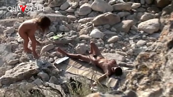 sex пляжный вуайерист возбужденная цыпочка наслаждается трахом с незнакомцем прямо на пляже porn