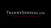 sex 巨乳ニューハーフのエンバーフィエラがペニスを使って私のお尻を激しく広げる様子を見てください porn