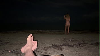 sex я встречаю иностранца на пляже и он трахает меня в своем отеле porn