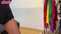 sex высмеивает непослушную худенькую девчонку porn