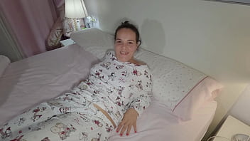 sex моя горячая жена хочет чтобы я наполнил ее киску спермой а затем слизал сперму с ее киски porn