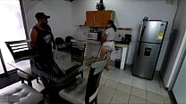 sex мой возбужденный босс дает мне дополнительные деньги в обмен на то что я его трахну порно на испанском porn