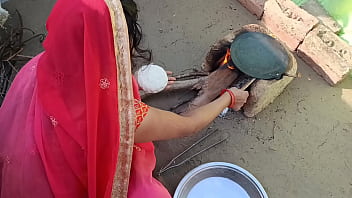 sex रसई म रट बन रह थ दवर न रट मग त चत द द गव वल भभ porn