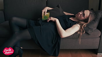 sex クリスマスパーティーの後 まずは昼寝そして素敵なオナニーセッション porn