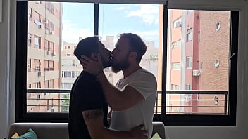 sex я стону как шлюха русский мальчик наполняет мою задницу молоком porn